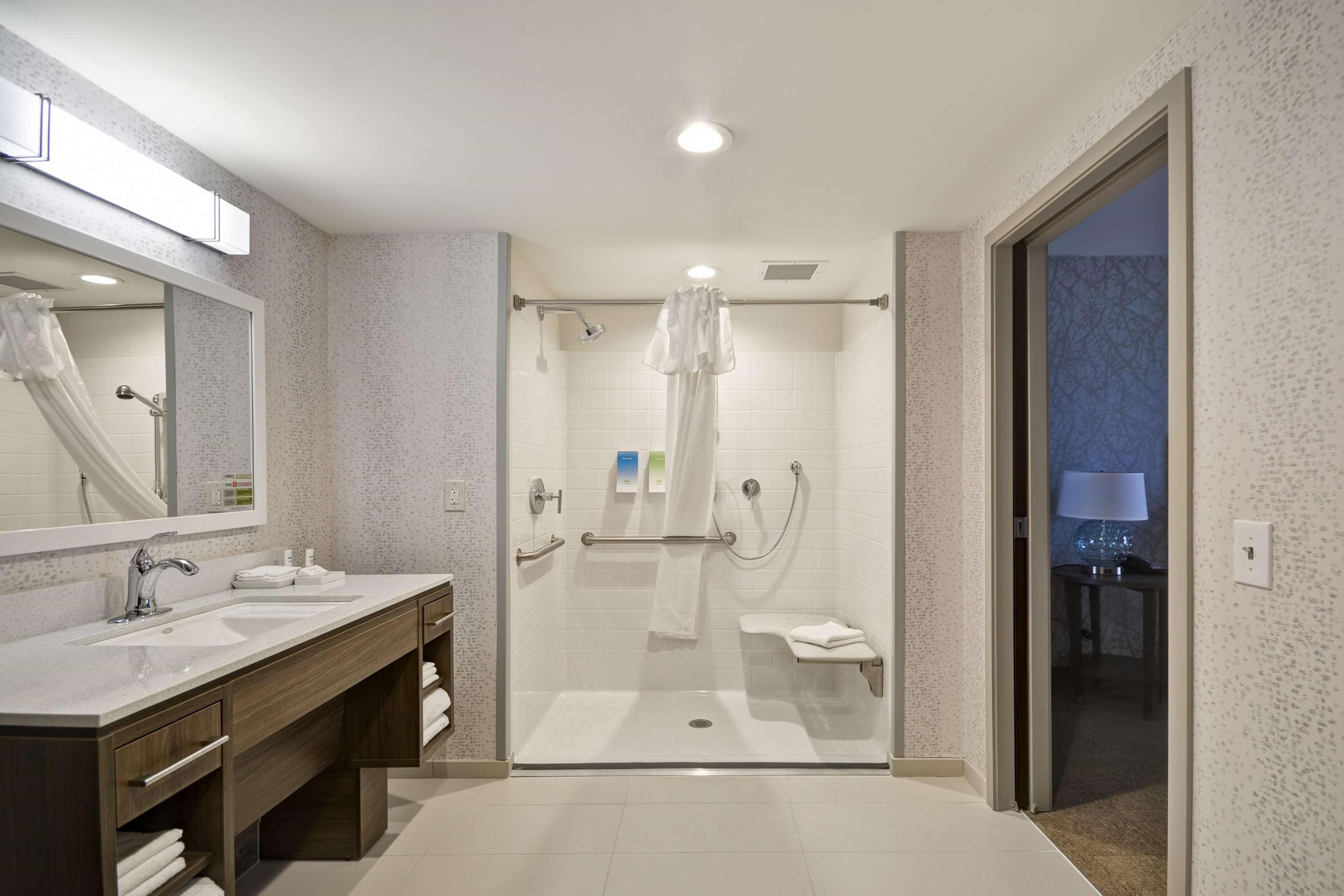 Home2 Suites By Hilton Columbus Airport East Broad Esterno foto
